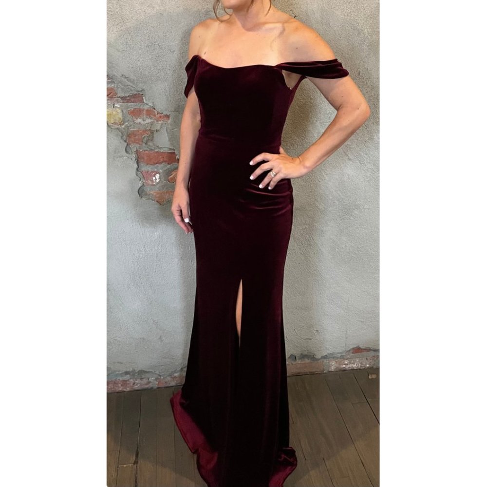 Jenny Yoo Issa Dress Dark Berry velvet size 0 (hemmed) off the shoulder